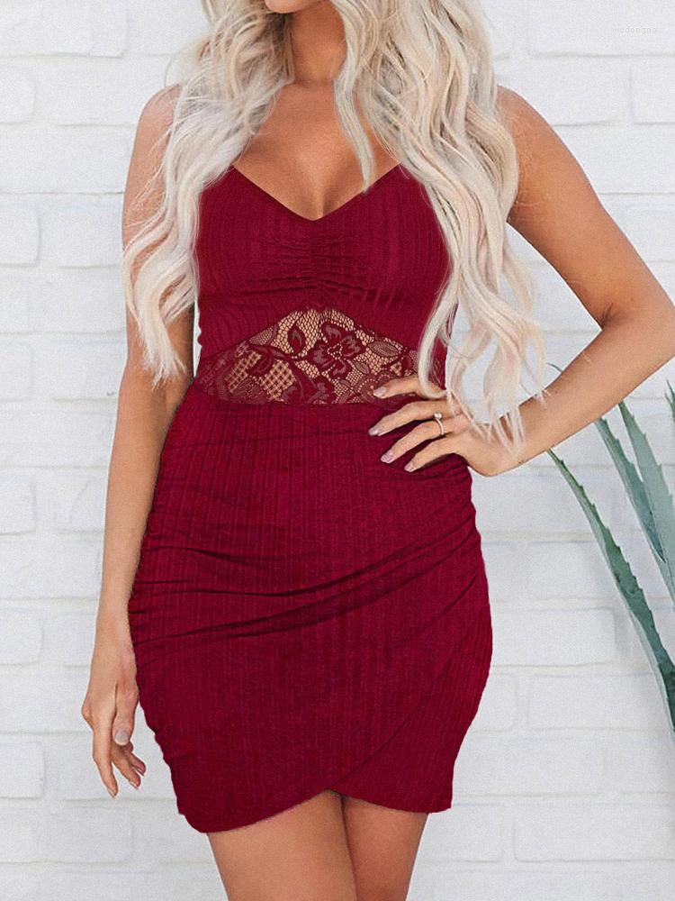 

Casual Dresses Women Lace Splicing Ruched Spaghetti Strap Bodycon Dress Hollow Out Sexy Backless Mini Cami Party Club Cocktail Red