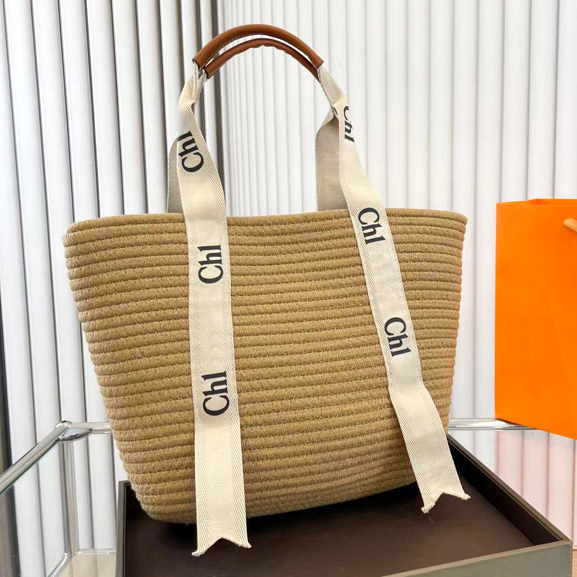 High capacity Beach Raffia basket Straw Shoulder Bag Womens tote handbag mens Designer Woody bag luxury TB bucket summer weave travel Crossbody clutch fashion bags, Khaki
High capacity Beach Raffia basket Straw Shoulder Bag Womens tote handbag mens Designer Woody bag luxury TB bucket summer weave travel Crossbody clutch fashion bags, Khaki