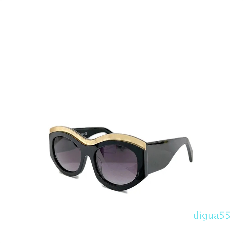 Men Sunglasses For Women Latest Selling Fashion Sun Glasses Mens Glass UV400 Lens With Random Matching
Men Sunglasses For Women Latest Selling Fashion Sun Glasses Mens Glass UV400 Lens With Random Matching