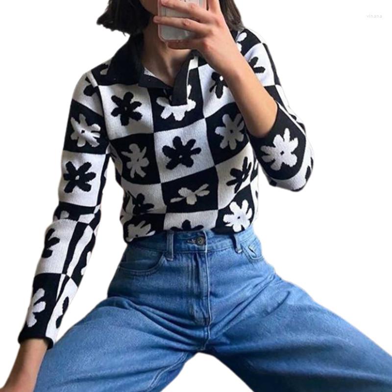 Women' T Shirts Women Close-fitting Knitwear Plaid And Floral Pattern Turn-down Collar Long Sleeve Pullover Spring Autumn
Women' T Shirts Women Close-fitting Knitwear Plaid And Floral Pattern Turn-down Collar Long Sleeve Pullover Spring Autumn