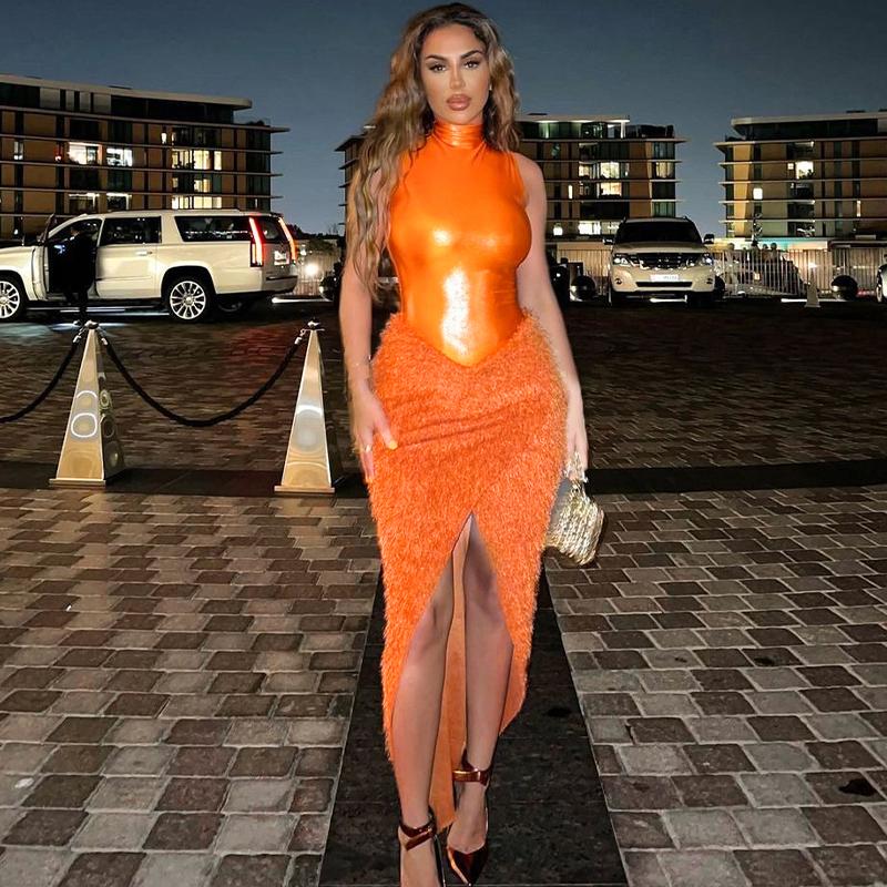 Dress ZNAIML 2022 FASHION BIRTHDAY CLOTHES FOR WOMEN PU SLEEVELESS TOP AND FEATHER SIDE SLIT BODYCON MIDI SKIRT 2 PIECES SET CLUBWEAR, Orange
Dress ZNAIML 2022 FASHION BIRTHDAY CLOTHES FOR WOMEN PU SLEEVELESS TOP AND FEATHER SIDE SLIT BODYCON MIDI SKIRT 2 PIECES SET CLUBWEAR, Orange