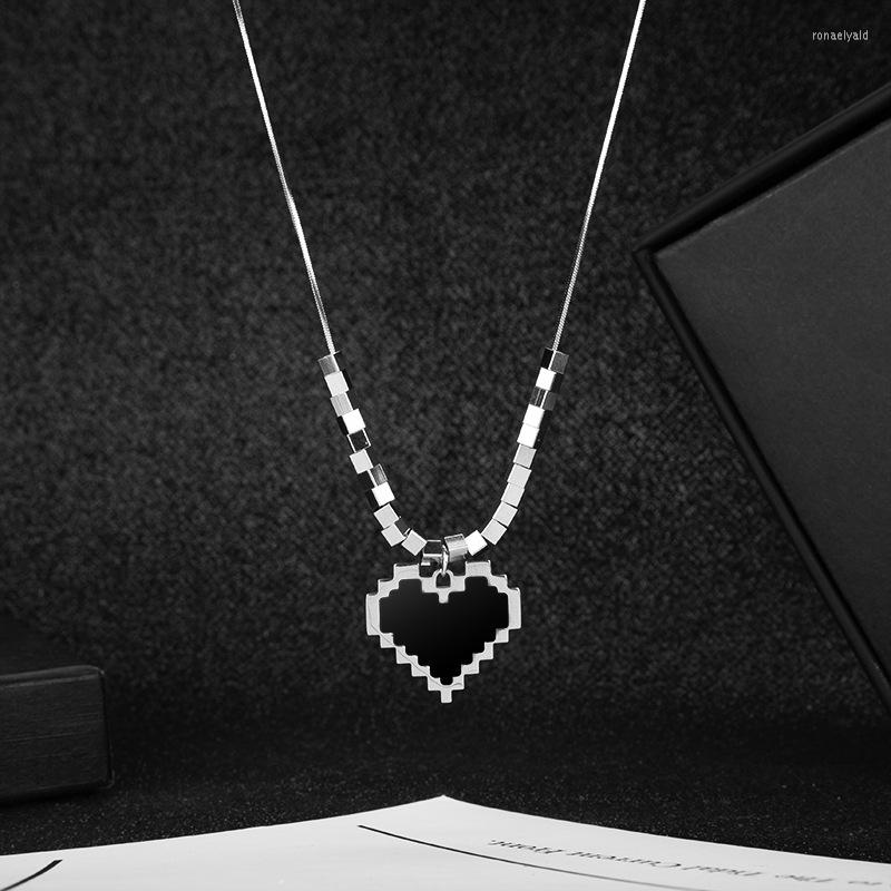 Choker Black Peach Heart Pendant Necklace For Women Trendy Clavicle Chain Accessories In Hip Hop Cool Fashion Jewelry 44 5cm Metal
Choker Black Peach Heart Pendant Necklace For Women Trendy Clavicle Chain Accessories In Hip Hop Cool Fashion Jewelry 44 5cm Metal