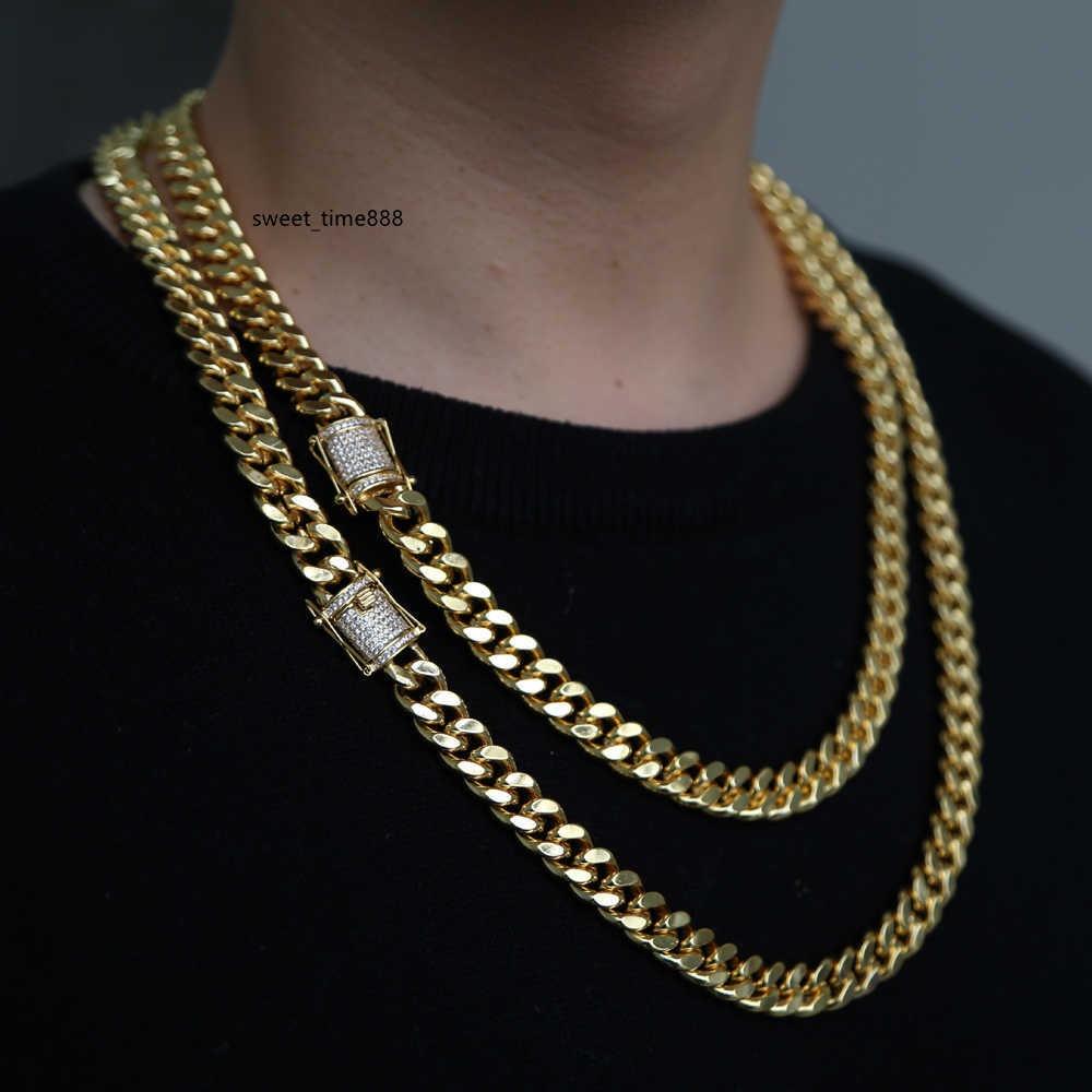Hip hop cuban chain necklace 5A cz paved clasp for men jewelry with gold filled long chains Miami necklaces mens jewelry
Hip hop cuban chain necklace 5A cz paved clasp for men jewelry with gold filled long chains Miami necklaces mens jewelry