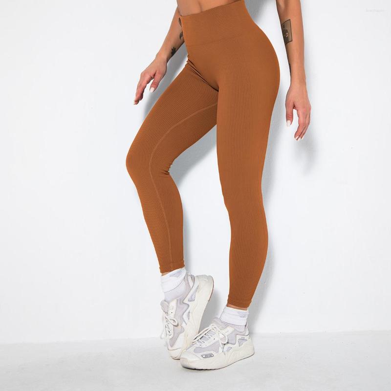 Women's Leggings Summer European And American Seamless Threaded Hip Yoga Pants Women's Sports Running Fitness Nine-point Tight, Black
Women's Leggings Summer European And American Seamless Threaded Hip Yoga Pants Women's Sports Running Fitness Nine-point Tight, Black