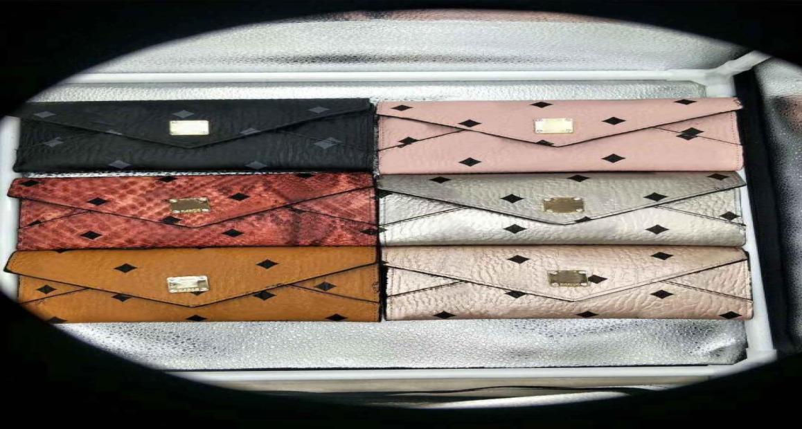 Korea Fashion Printed long wallet for men and women largecapacity wallet 028864081, Brown
Korea Fashion Printed long wallet for men and women largecapacity wallet 028864081, Brown