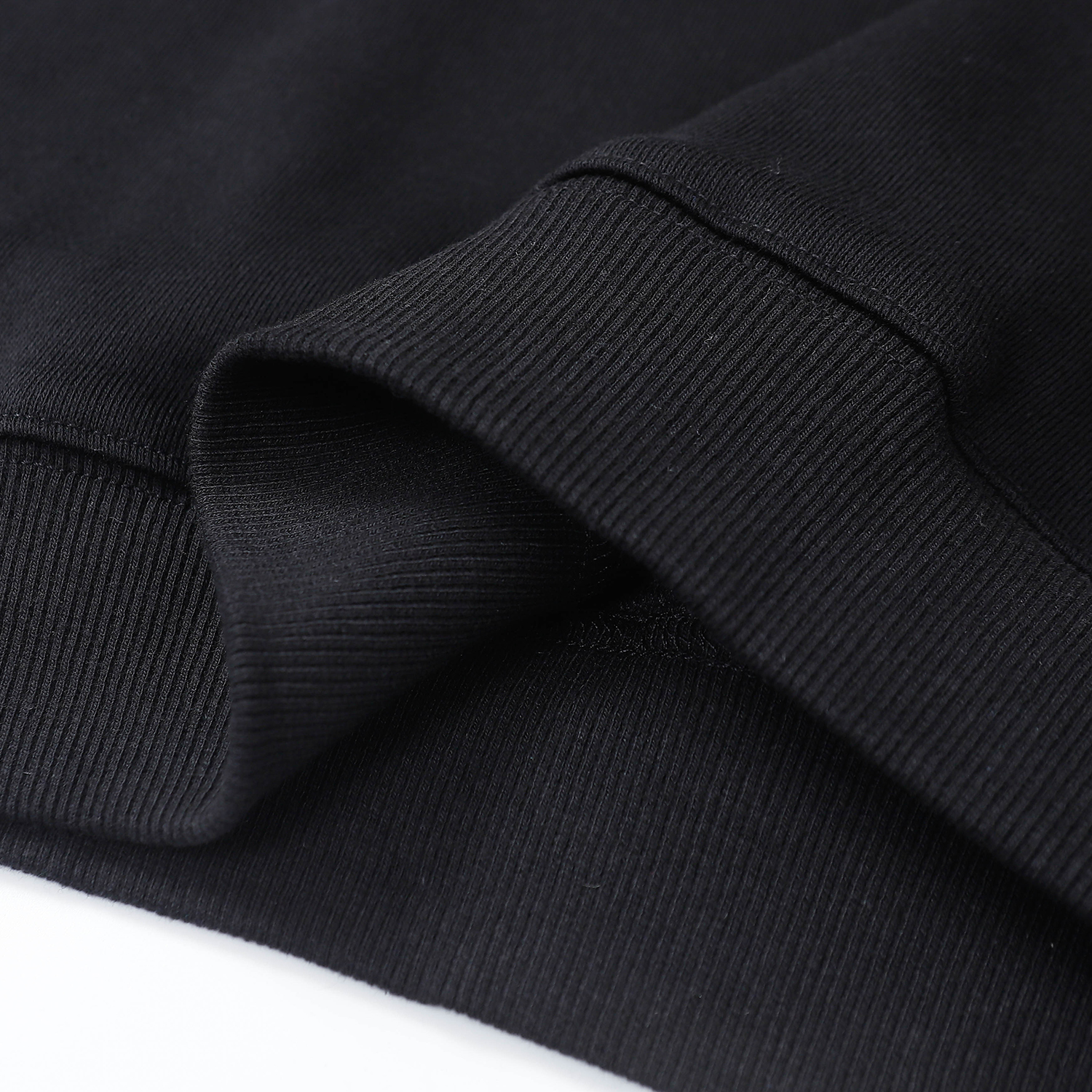 The new Sweatshirts shirt European fashion trend autumn and winter round neck long-sleeved sweater simple casual sports style M-XXL size