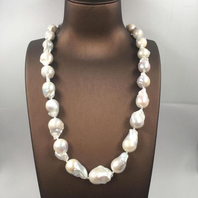 Chains NATURE FRESHWATER Baroque PEARL NECKLACE In Color Big .A Grade Good Luster Have Flaw
Chains NATURE FRESHWATER Baroque PEARL NECKLACE In Color Big .A Grade Good Luster Have Flaw