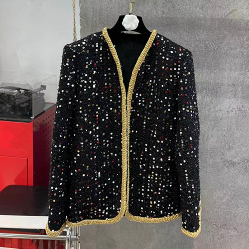 Fur European and American women's clothing winter 2022 new Long sleeve Vneck heavy industry sequins Fashion gold braided Tweed coat, Black
Fur European and American women's clothing winter 2022 new Long sleeve Vneck heavy industry sequins Fashion gold braided Tweed coat, Black