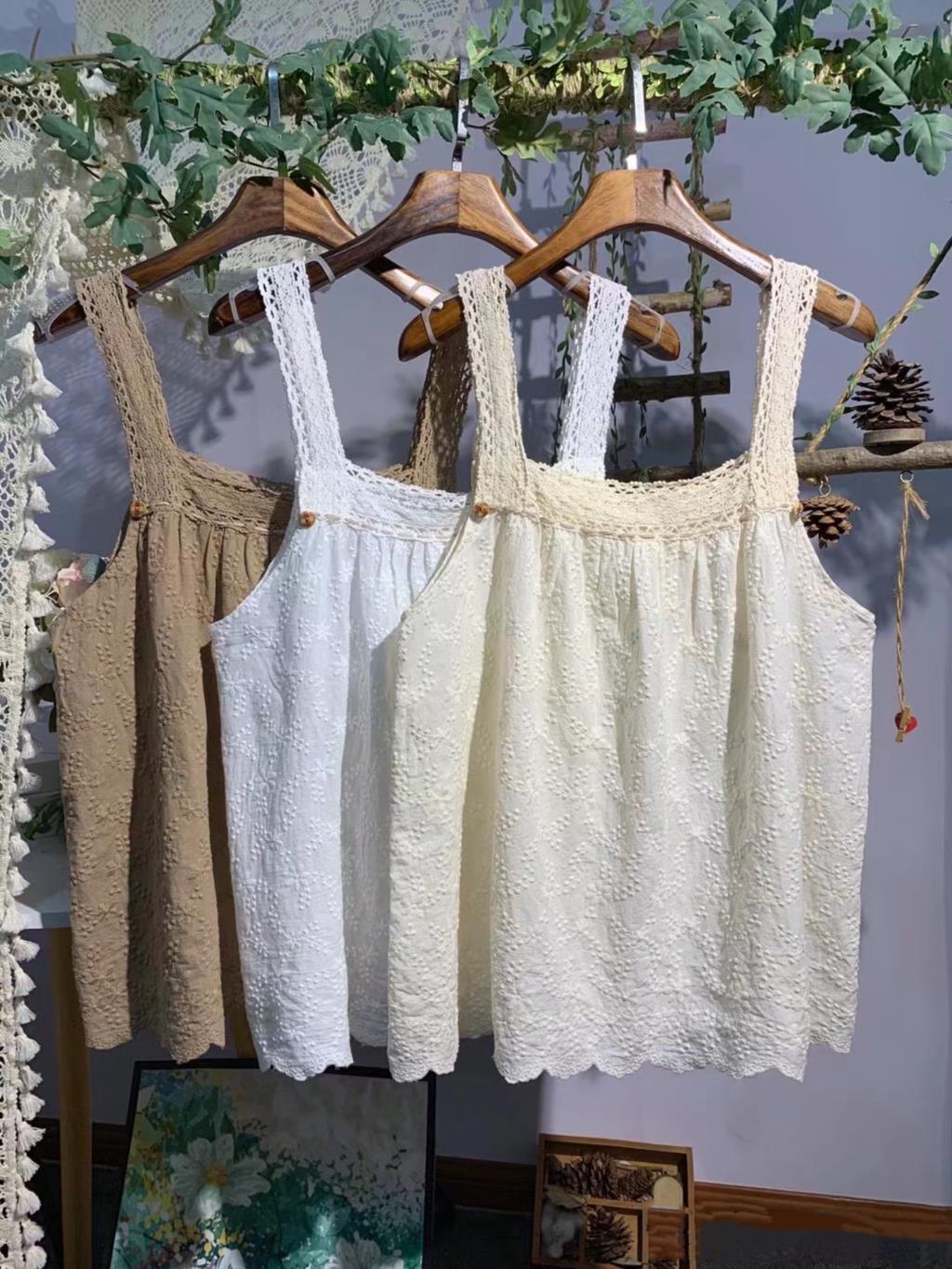 Camisoles Tanks New Summer Mori Girl Cotton Embroidery Camisole Solid Color Sleeveless Vest Women Japanese Style 230420