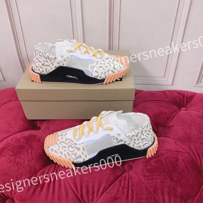 2023 Luxury Mens Designer Shoes Women leather high-top Sneakers Low-top Platform Trainers Black White Outdoor Casual Shoes, Choose this color
2023 Luxury Mens Designer Shoes Women leather high-top Sneakers Low-top Platform Trainers Black White Outdoor Casual Shoes, Choose this color