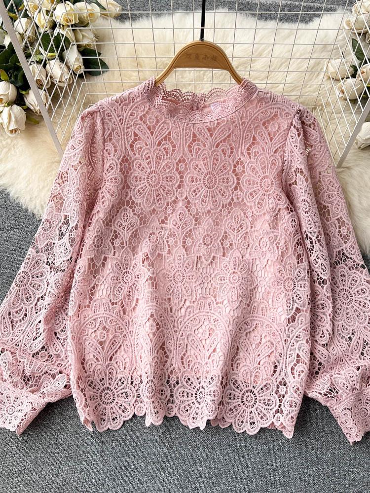 Women's Blouses Spring Autumn Women Green/Pink/White Hollow Out Lace Vintage Blouse Elegant O-Neck Lantern Sleeve Loose Shirt Female Fashion
Women's Blouses Spring Autumn Women Green/Pink/White Hollow Out Lace Vintage Blouse Elegant O-Neck Lantern Sleeve Loose Shirt Female Fashion