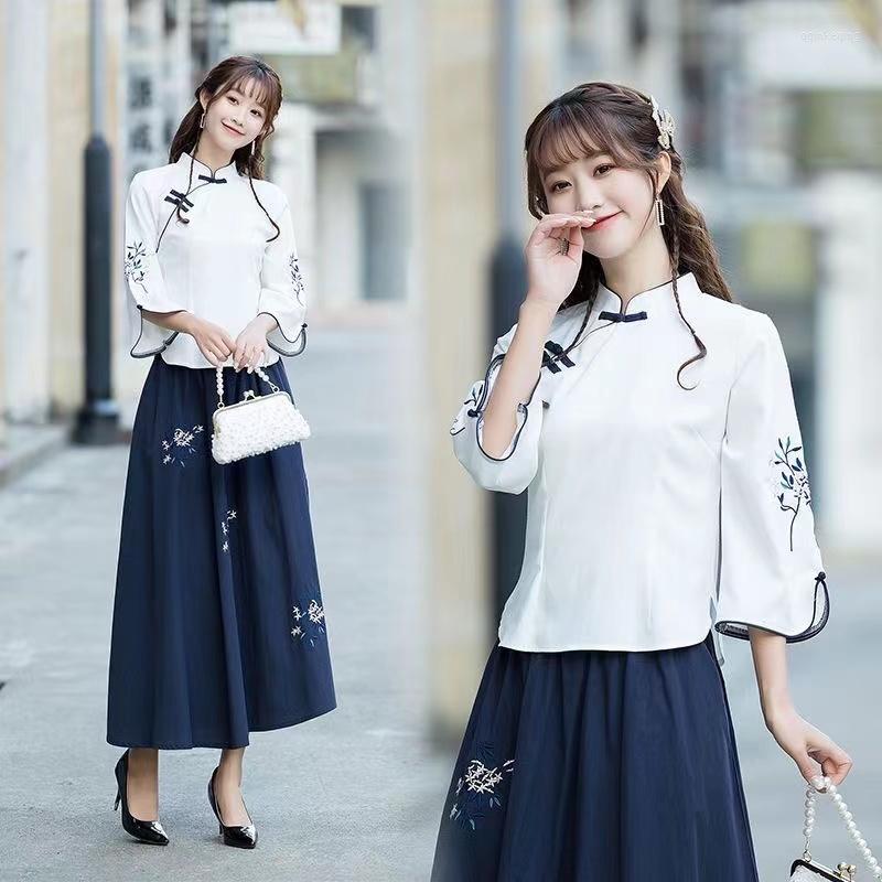Ethnic Clothing Vintage Chinese Style Young Student Women's Clothes Spring Summer Traditional Cheongsam Top Embroidery Blue Skirt Han
Ethnic Clothing Vintage Chinese Style Young Student Women's Clothes Spring Summer Traditional Cheongsam Top Embroidery Blue Skirt Han