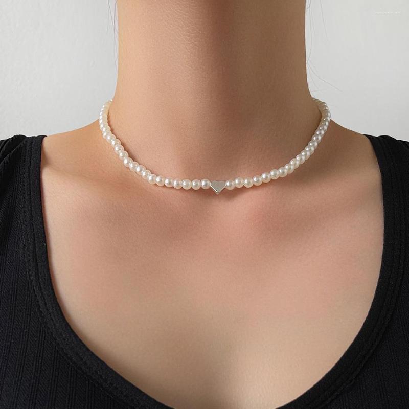 Choker Fashion Heart Pearl Necklace Women Luxury Beads On The Neck For Wedding Accessories
Choker Fashion Heart Pearl Necklace Women Luxury Beads On The Neck For Wedding Accessories