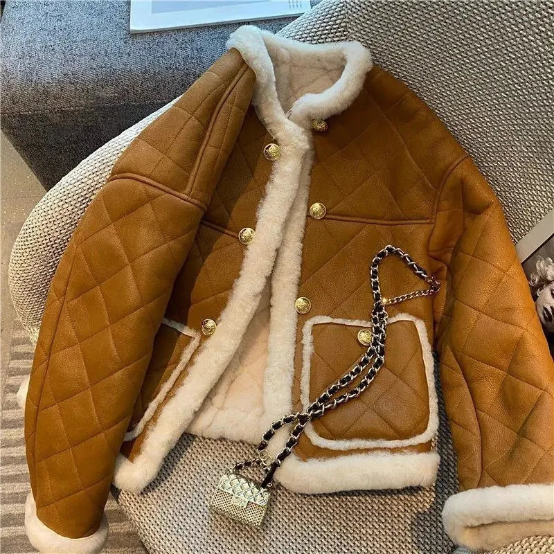 Womens Jackets Small Retro Fleece Lamb Top Winter Loose Premium Feel Warm Diamond Grid Bombed Street Jacket Coat Women Solid 231118