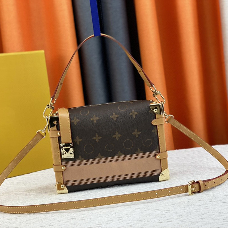 Top designer womens bag Womens vintage print handbag embossed crossbody bag Large capacity portable shoulder bag Classic box bag M46358, Black 1
Top designer womens bag Womens vintage print handbag embossed crossbody bag Large capacity portable shoulder bag Classic box bag M46358, Black 1