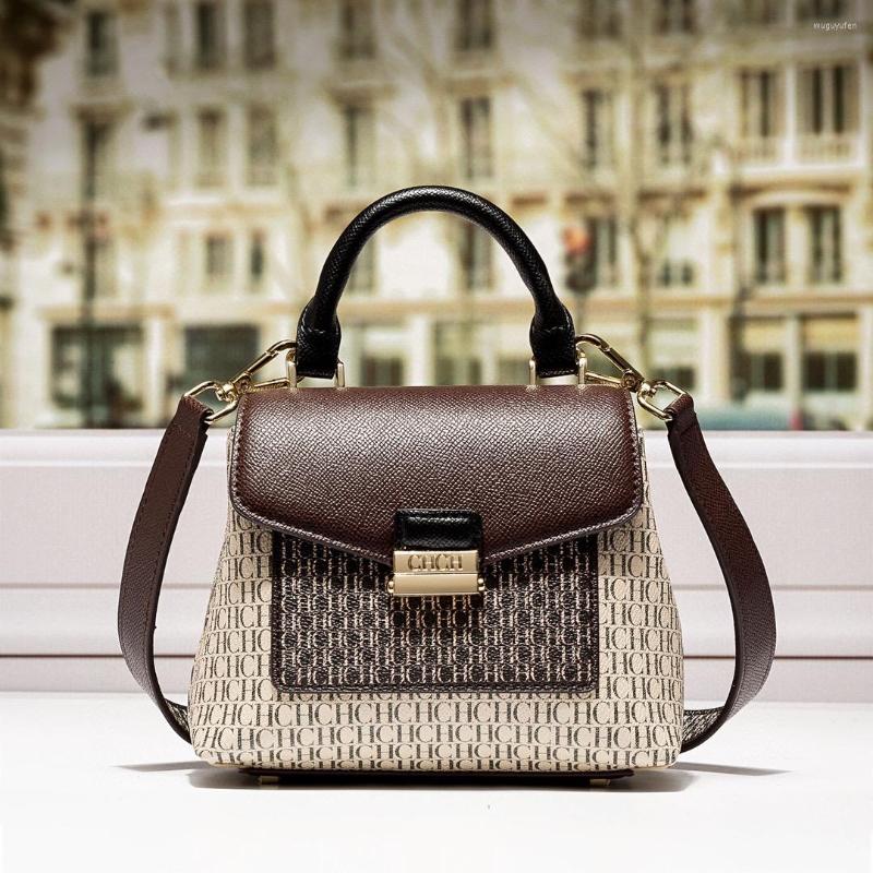 Evening Bags 2023 Women's Portable Single Shoulder Messenger Baotou Layer Cowhide Flip Design Color Overlapping, 71731-2
Evening Bags 2023 Women's Portable Single Shoulder Messenger Baotou Layer Cowhide Flip Design Color Overlapping, 71731-2