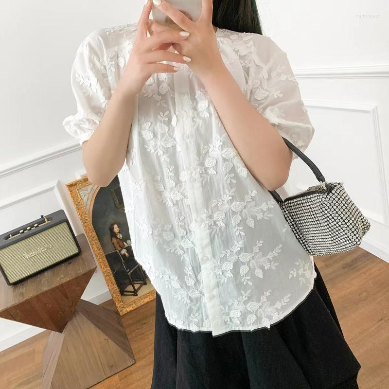 Women' Blouses 2023 Spring And Summer Women Jacquard Embroidery Puff Sleeve Cotton White Short-sleeved Shirt
Women' Blouses 2023 Spring And Summer Women Jacquard Embroidery Puff Sleeve Cotton White Short-sleeved Shirt