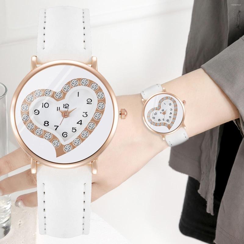 Wristwatches Elegant Ladies Watch Leather Strap Analog Fashion Quartz Woman Gift Zegarek Damski
Wristwatches Elegant Ladies Watch Leather Strap Analog Fashion Quartz Woman Gift Zegarek Damski
