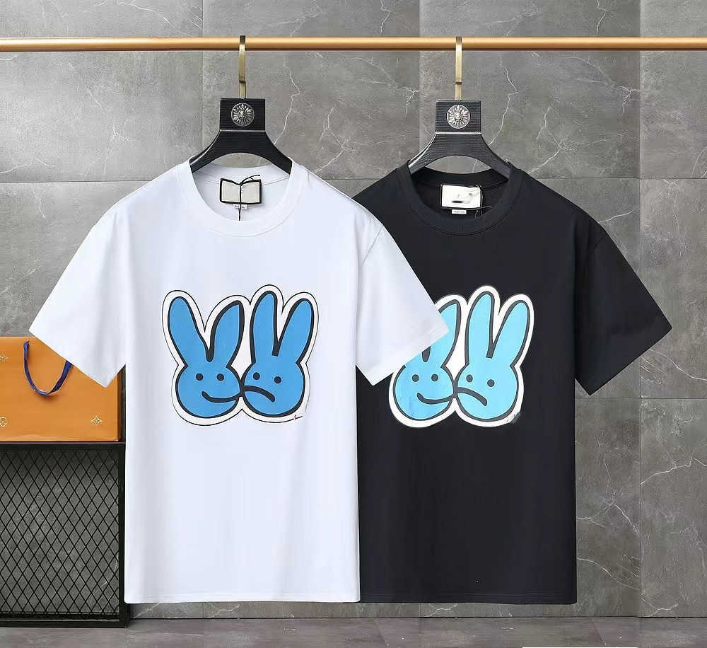 2023 Designer Summer Men' and Women' T-shirt Fashion Loose fitting T-shirt Short Sleeve High Quality Clothing Sports Shirt Embroidered T-shirt Sports Shirt, Green
2023 Designer Summer Men' and Women' T-shirt Fashion Loose fitting T-shirt Short Sleeve High Quality Clothing Sports Shirt Embroidered T-shirt Sports Shirt, Green
