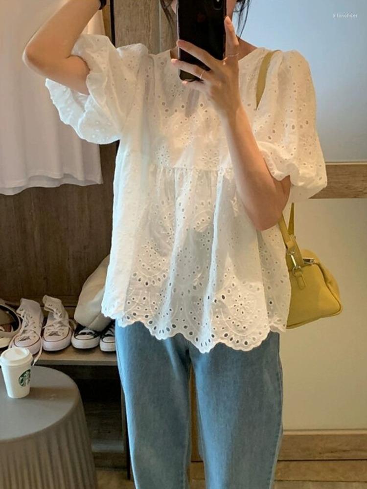 Women's Blouses -4XL Large Size Sweet Women Summer Loose Embroidered Hollow Out Tops Oversize White Lantern Sleeve Shirts 2023 Female
Women's Blouses -4XL Large Size Sweet Women Summer Loose Embroidered Hollow Out Tops Oversize White Lantern Sleeve Shirts 2023 Female