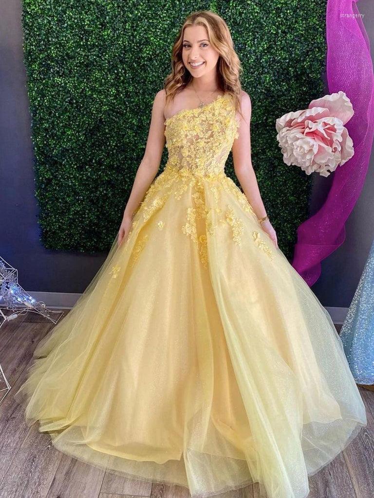 Party Dresses Yellow Prom 2023 Illusion Lace Applique Tulle One Shoulder A Line Long Floor Length Evening Gown Foral, Gold
Party Dresses Yellow Prom 2023 Illusion Lace Applique Tulle One Shoulder A Line Long Floor Length Evening Gown Foral, Gold
