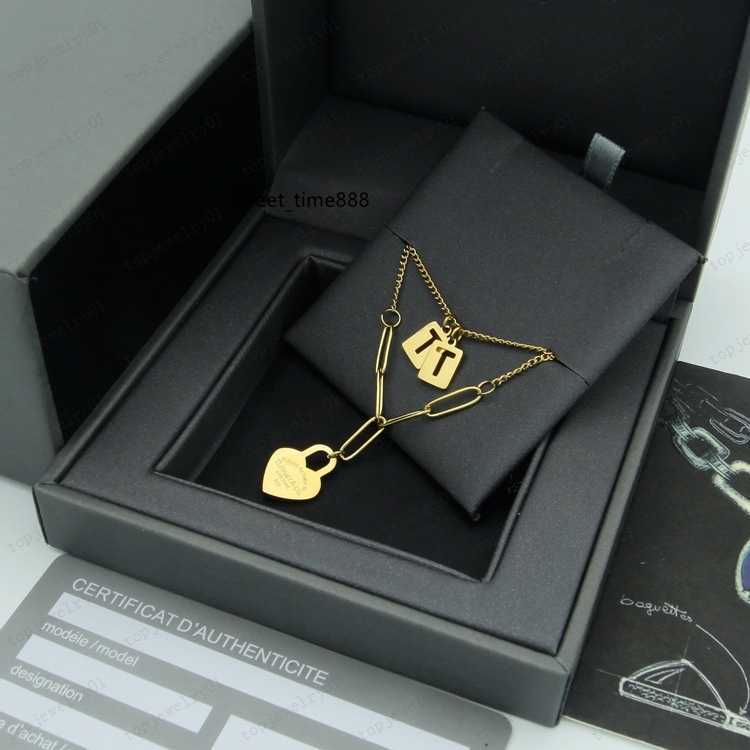 Designer hollow letter tag peach heart double layer necklace Women's stainless steel blue pink green pendant luxury jewelry Christmas gift wholesale with box
Designer hollow letter tag peach heart double layer necklace Women's stainless steel blue pink green pendant luxury jewelry Christmas gift wholesale with box
