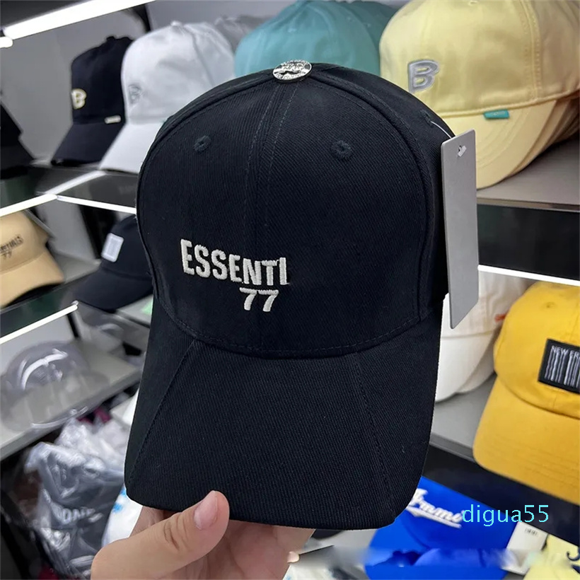 Summer Sports Designer Ball cap Couple Vacation Sun Protection Alphanumeric Embroidery 4 Colors casquette, Red
Summer Sports Designer Ball cap Couple Vacation Sun Protection Alphanumeric Embroidery 4 Colors casquette, Red