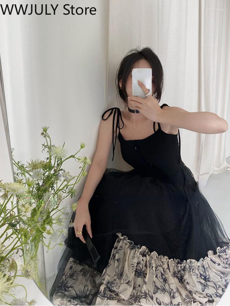 Casual Dresses French Vintage Black Strap Dress Gothic Summer Sleeveless Retro Midi Slim Korean Style Party Woman