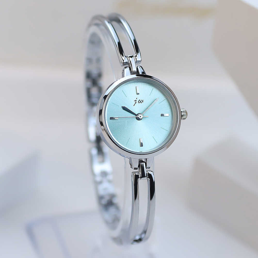 Wristwatches Fashion 25mm Silver Bracelet Watch for Women Luxury Alloy Strap Quartz Ladies Watch Clock Gift for Girls Rose Gold Dropshipping W0420