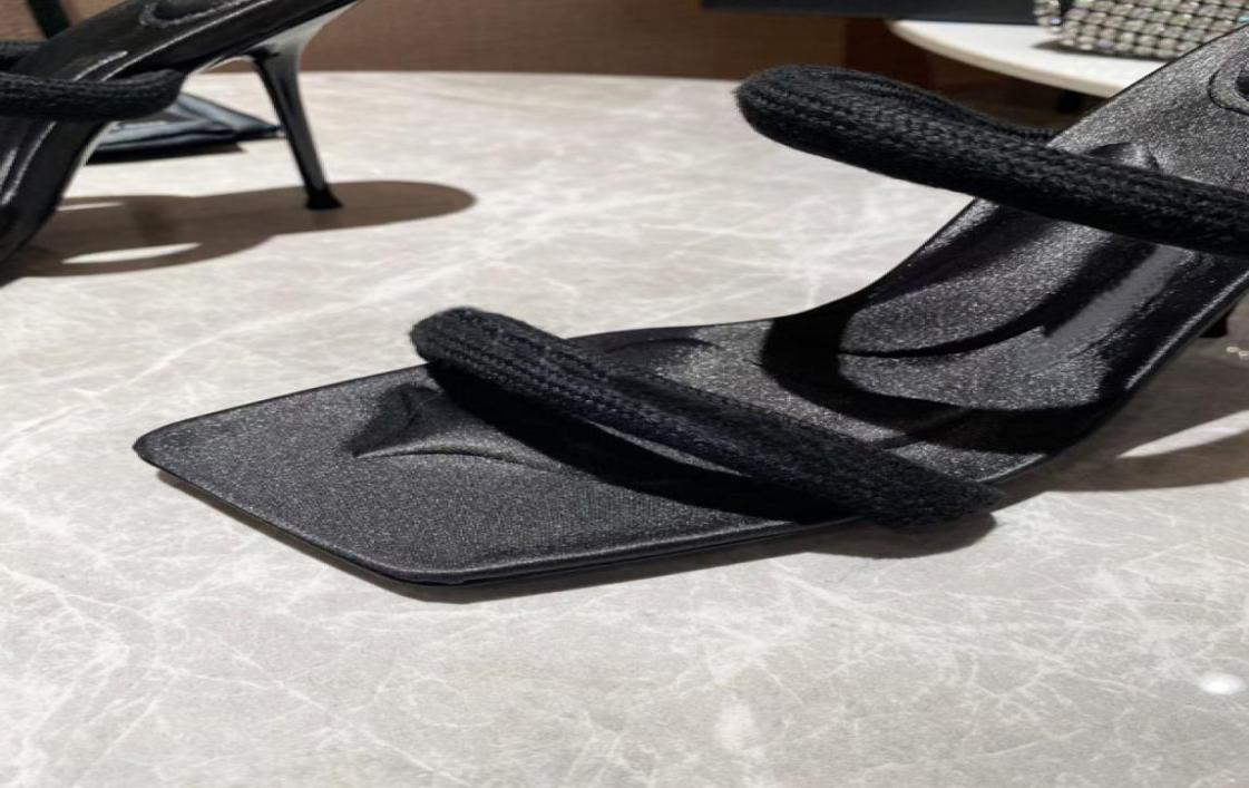 2022 beautiful women039s highheeled slippers with curved cool square head9872809, Black 
2022 beautiful women039s highheeled slippers with curved cool square head9872809, Black