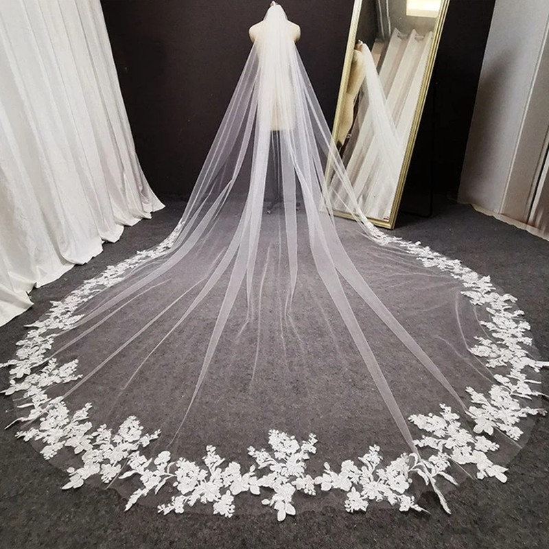 Lace Appliqued Cathedral Veil for Bridal Petals Woman Bridal Drop Wedding Veils Handmade Dress Accessaries 3M, White
Lace Appliqued Cathedral Veil for Bridal Petals Woman Bridal Drop Wedding Veils Handmade Dress Accessaries 3M, White