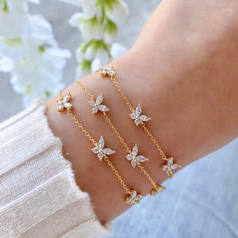 Link Bracelets Dainty Crystals Butterfly For Women Stainless Steel Jewelry Colorful Flowers Bracelet Femme Bijoux Girl Birthday Gifts
Link Bracelets Dainty Crystals Butterfly For Women Stainless Steel Jewelry Colorful Flowers Bracelet Femme Bijoux Girl Birthday Gifts