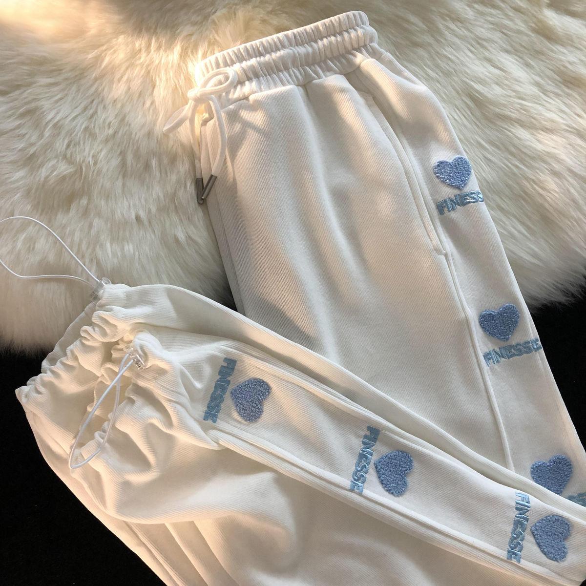 Capris Love Leisure Leggings Women's Spring Autumn Thin Loose Harlan Pants Letter Embroidery High Street Sweatpants, Black
Capris Love Leisure Leggings Women's Spring Autumn Thin Loose Harlan Pants Letter Embroidery High Street Sweatpants, Black