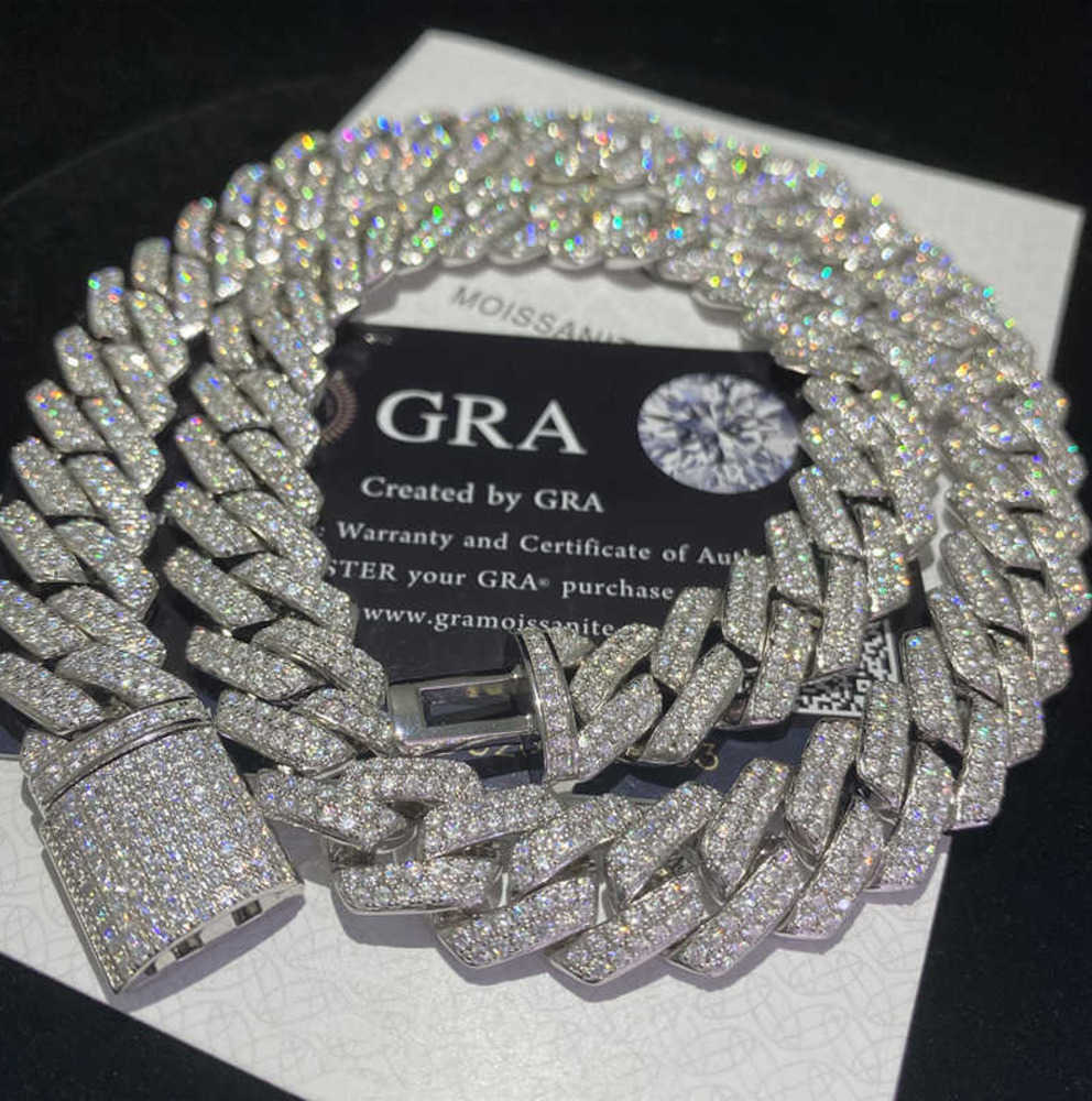 Pendant Necklaces NEW Stock Iced Out Vvs Moissanite Cuban Bracelet 925 Silver Bling Diamond Link Chain Hip Hop Men Jewelry Necklace 68ess
Pendant Necklaces NEW Stock Iced Out Vvs Moissanite Cuban Bracelet 925 Silver Bling Diamond Link Chain Hip Hop Men Jewelry Necklace 68ess