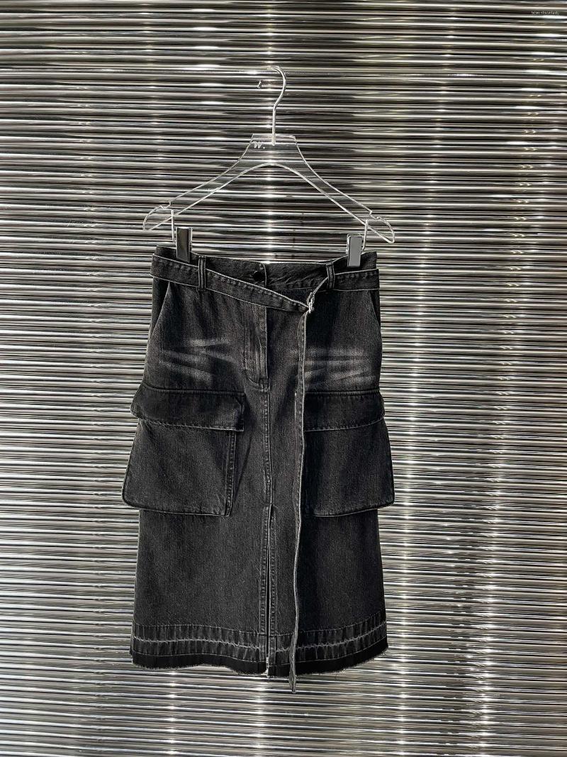 Skirts High Quality Designer 2023 Spring Summer Women Belt Split Denim Big Pockets Washed Jeans Skirt, Black
Skirts High Quality Designer 2023 Spring Summer Women Belt Split Denim Big Pockets Washed Jeans Skirt, Black