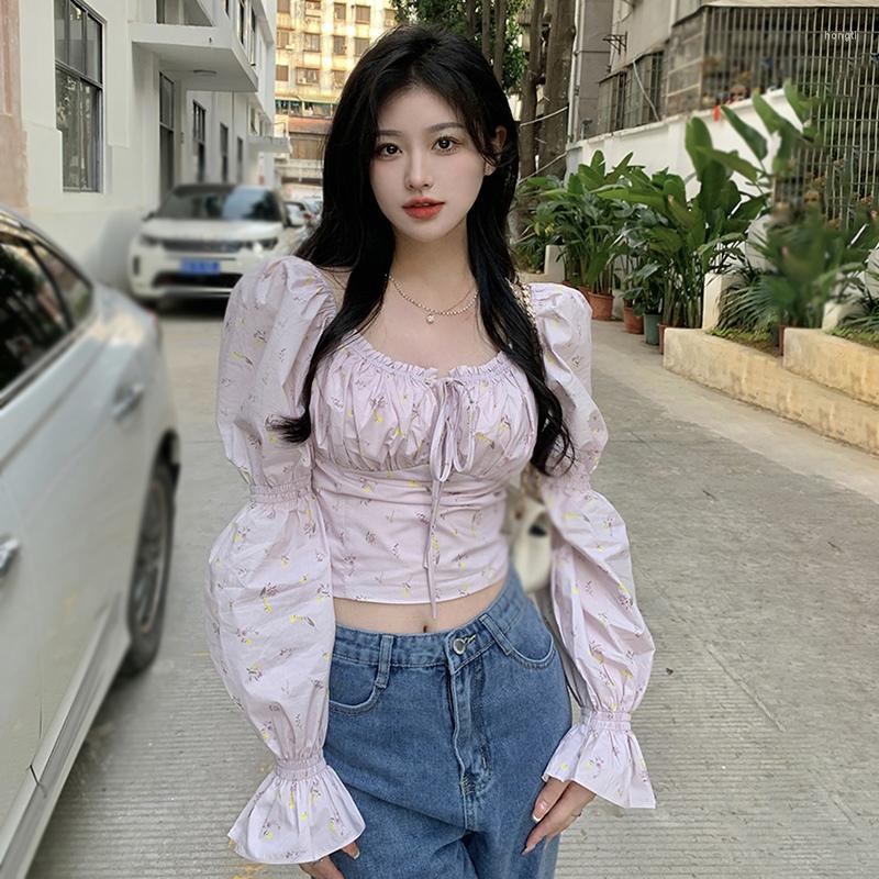Women's Blouses Floral Printed Retro Short Women's Crop Tops Puff Sleeve Square Neck Front Tie-up Ruched
Women's Blouses Floral Printed Retro Short Women's Crop Tops Puff Sleeve Square Neck Front Tie-up Ruched