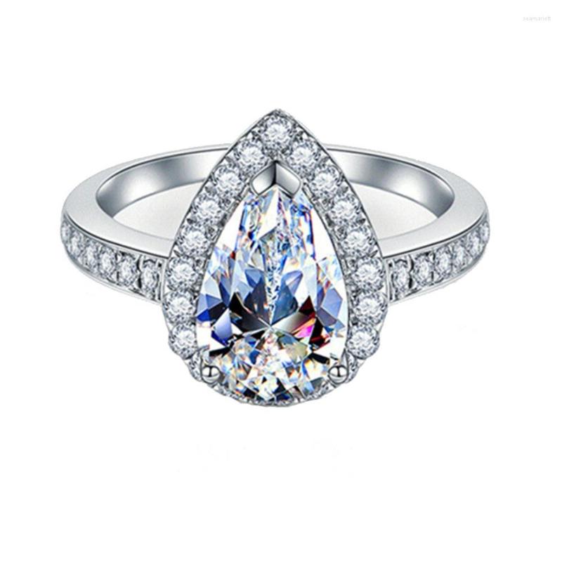 Cluster Rings Test Positive 2CT Pear Shape Moissanite Diamond Engagement Ring 18K White Gold Bridal Jewelry Valuable Gift For Girl Frien
Cluster Rings Test Positive 2CT Pear Shape Moissanite Diamond Engagement Ring 18K White Gold Bridal Jewelry Valuable Gift For Girl Frien