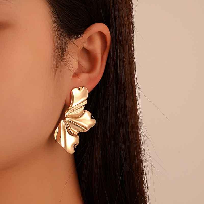 Stud Earrings Gold Flower Matte Irregular Smooth Metal Petal For Women Korean Jewelry Girls Daily Wear FashionStud
Stud Earrings Gold Flower Matte Irregular Smooth Metal Petal For Women Korean Jewelry Girls Daily Wear FashionStud