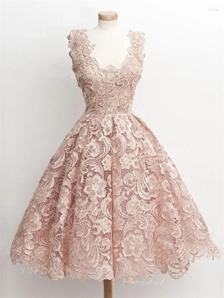 Runway Dresses 2023 Chic Scoop Lace Cocktail Princess Short Homecoming Sleeves Appliques Plus Size Elegant Mini Gown, Silver
Runway Dresses 2023 Chic Scoop Lace Cocktail Princess Short Homecoming Sleeves Appliques Plus Size Elegant Mini Gown, Silver