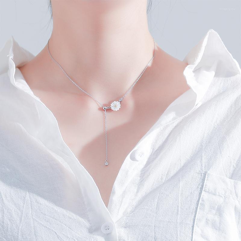Pendant Necklaces Women Flower Pendent Fine Jewelry Accessories Gentle Clavicle Necklace For Party Gift
Pendant Necklaces Women Flower Pendent Fine Jewelry Accessories Gentle Clavicle Necklace For Party Gift