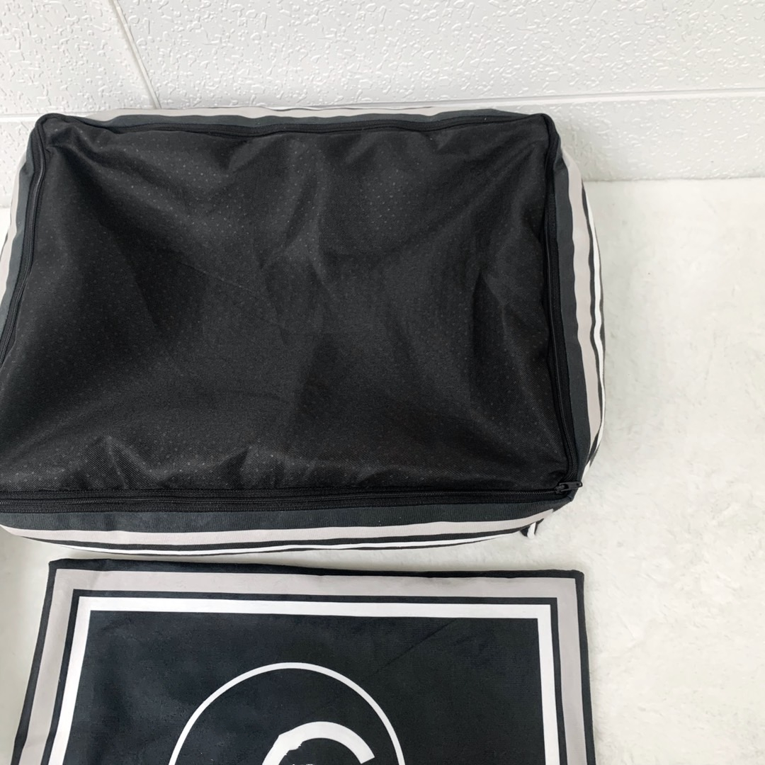 Designer Bed Classic Pattern Pet Kennel for Small Medium Dogs Breathable Soft Padding with Nonskid Bottom Pets Nest Mat Removable Cloth Cover Dog Beds