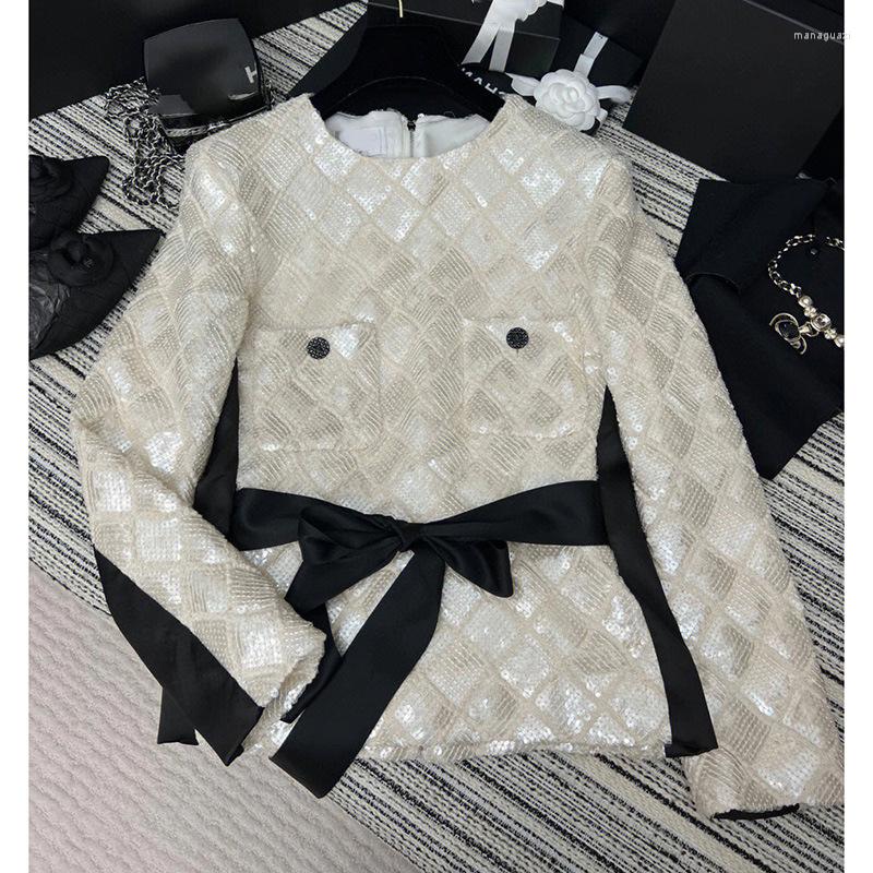Women' Blouses 2023 Winter High Luxury White Sequins Beaded Black Patchwork Shirts Bow Band Chic Design Brand Women Slim Top, Beige
Women' Blouses 2023 Winter High Luxury White Sequins Beaded Black Patchwork Shirts Bow Band Chic Design Brand Women Slim Top, Beige