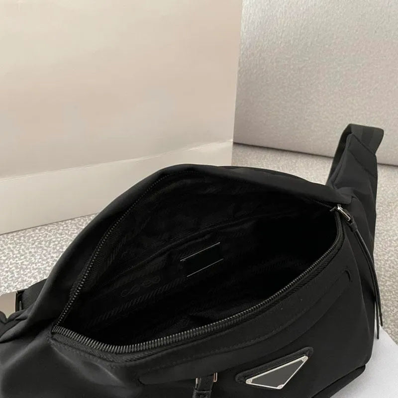 Womens Fashion Nylon Waist Bag Men Casual Belt Bags Zipper Chest Fanny Pack Mens Black Bumbag Leather Crossbody Sport
Womens Fashion Nylon Waist Bag Men Casual Belt Bags Zipper Chest Fanny Pack Mens Black Bumbag Leather Crossbody Sport