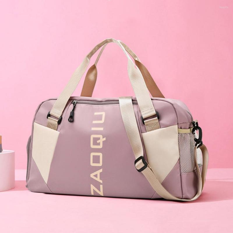 Outdoor Bags Women Portable Gym Large Capacity Oxford Sports Shoulder Bag Waterproof Multifunctional Wear-resistant For Football, Purple red
Outdoor Bags Women Portable Gym Large Capacity Oxford Sports Shoulder Bag Waterproof Multifunctional Wear-resistant For Football, Purple red