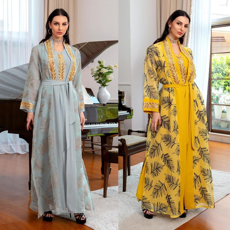 Ethnic Clothing Dubai Morocco Abaya Dress Set For Women Muslim Party Evening Robe Luruxy Sequined Flower Embroidery 2 Pieces Outfit Eid 2023
Ethnic Clothing Dubai Morocco Abaya Dress Set For Women Muslim Party Evening Robe Luruxy Sequined Flower Embroidery 2 Pieces Outfit Eid 2023