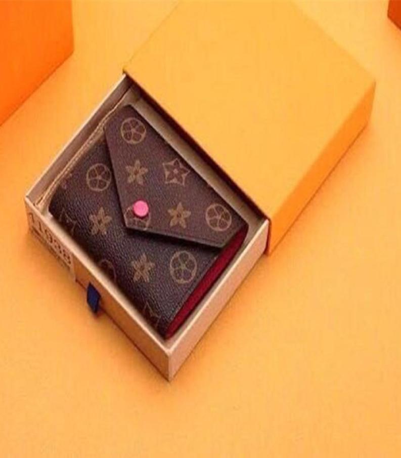 High quality men animal Short Wallet Leather black snake Tiger bee Wallets Women Long Style Purse Wallet card Holders with gift bo1539368, Red
High quality men animal Short Wallet Leather black snake Tiger bee Wallets Women Long Style Purse Wallet card Holders with gift bo1539368, Red