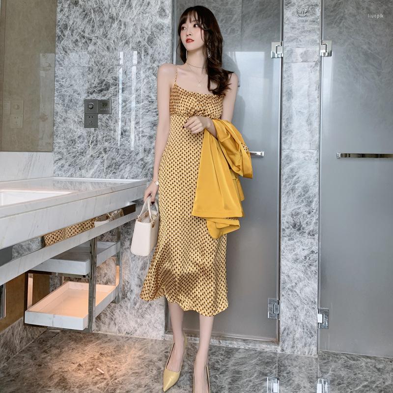 Casual Dresses 2023 Summer Spaghetti Strap Office Dress Elegant Sexy Party Evening Women Bodycon Ladies Print Classy Vestidos, Yellow
Casual Dresses 2023 Summer Spaghetti Strap Office Dress Elegant Sexy Party Evening Women Bodycon Ladies Print Classy Vestidos, Yellow