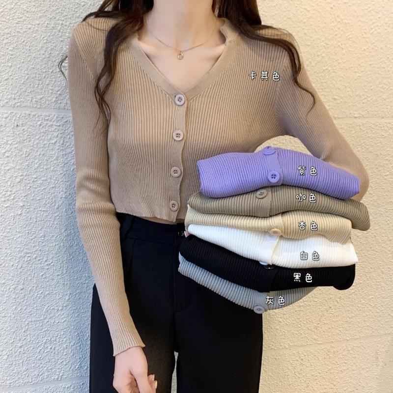 Women's T Shirts Spring And Autumn French Cardigan Short Section Long Sleeve Knit T-shirt Women, Black
Women's T Shirts Spring And Autumn French Cardigan Short Section Long Sleeve Knit T-shirt Women, Black