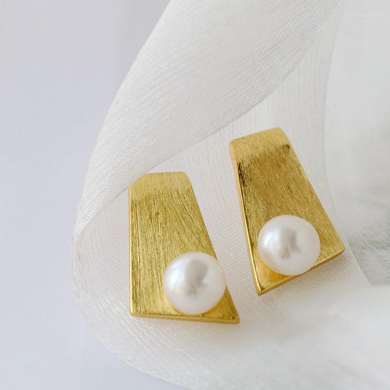 Stud Earrings Authentic 925 Sterling Silver Earring Inlaid Natural Freshwater Pearl 18K Gold Plated Earstuds Fashion Women Party Jewelry
Stud Earrings Authentic 925 Sterling Silver Earring Inlaid Natural Freshwater Pearl 18K Gold Plated Earstuds Fashion Women Party Jewelry