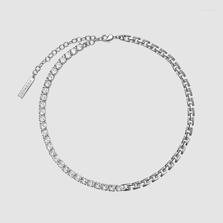 Pendant Necklaces RAKOL Punk Sliver Color Round Cubic Zirconia Clavicle Choker Necklace For Women Fashion Hip Hop Stacking Chain Femme
Pendant Necklaces RAKOL Punk Sliver Color Round Cubic Zirconia Clavicle Choker Necklace For Women Fashion Hip Hop Stacking Chain Femme